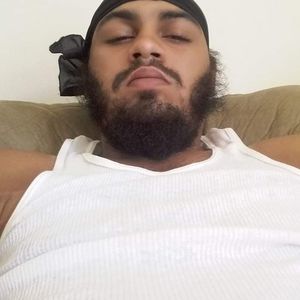 Meet your Posher, Carlos